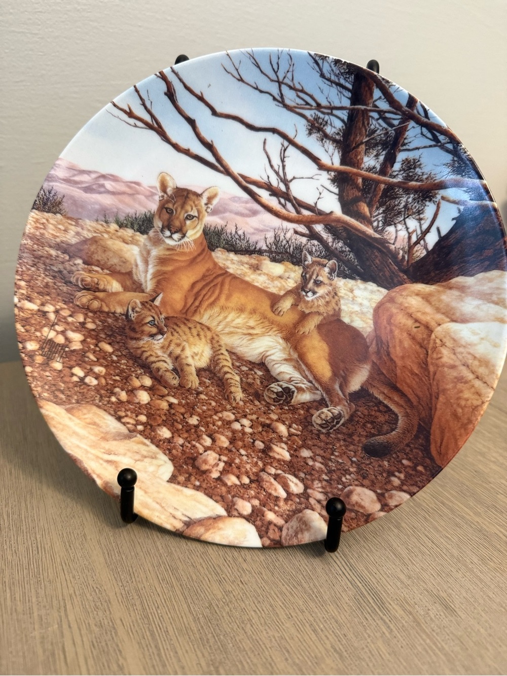 Wildlife Cougar Family Decorative Wall Plate - Brown